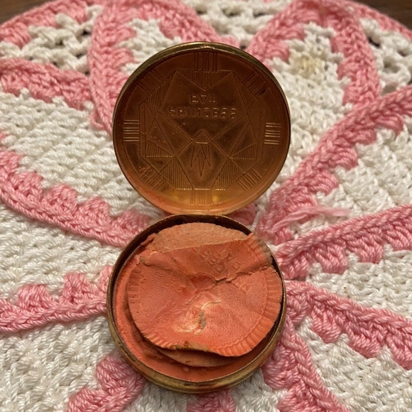 Vintage Art Deco Princess Pat rouge with as is applicator. Some rouge remains. - Picture 4 of 7